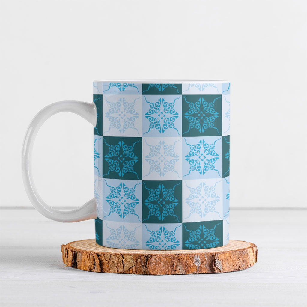 Cyan Manta Ray Hawaiian Quilt Motif Ceramic Mug