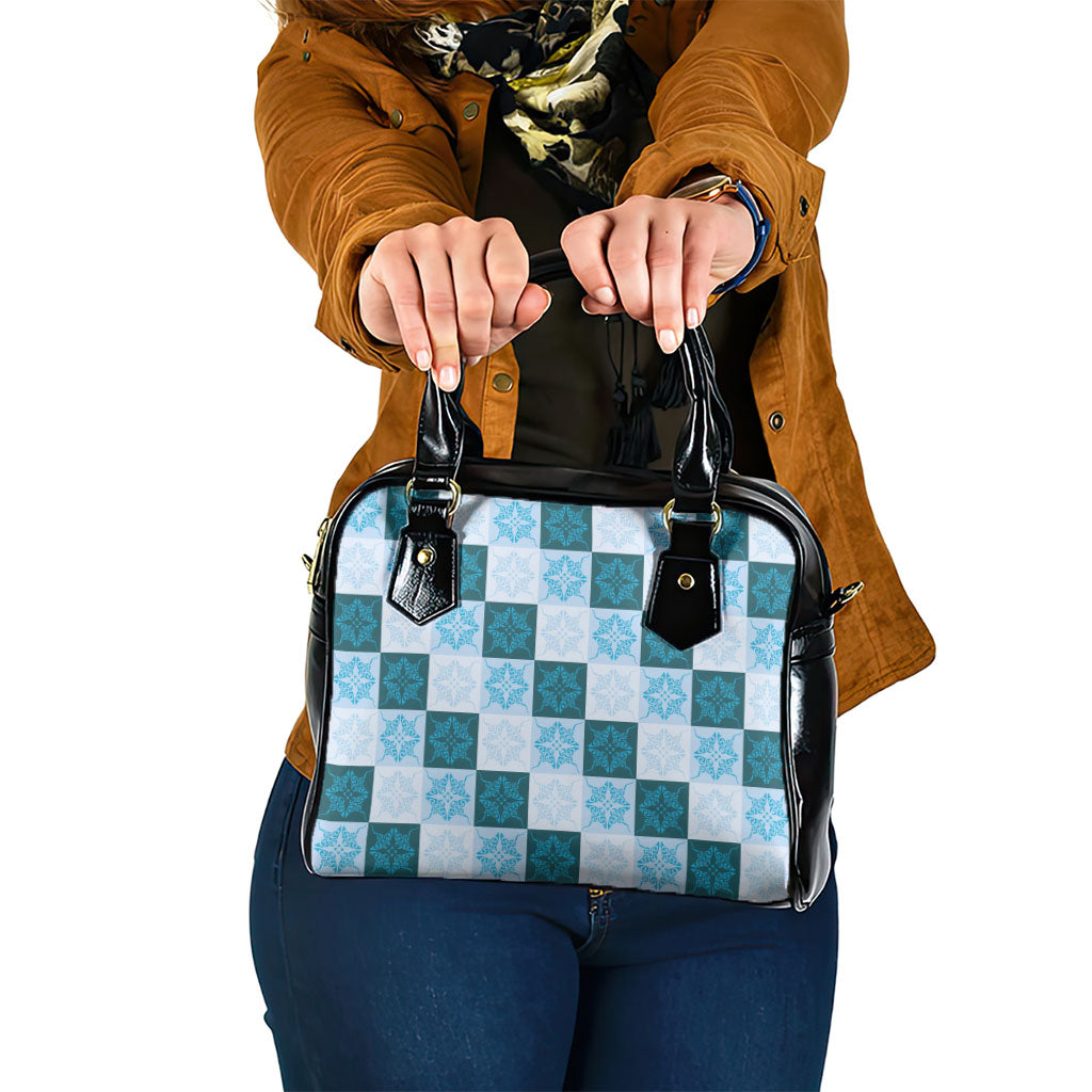 Cyan Manta Ray Hawaiian Quilt Motif Shoulder Handbag