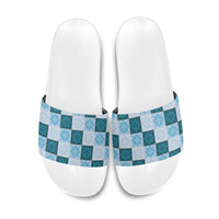 Cyan Manta Ray Hawaiian Quilt Motif Slide Sandals