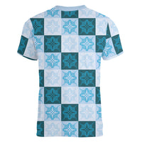 Cyan Manta Ray Hawaiian Quilt Motif Women V-Neck T-Shirt