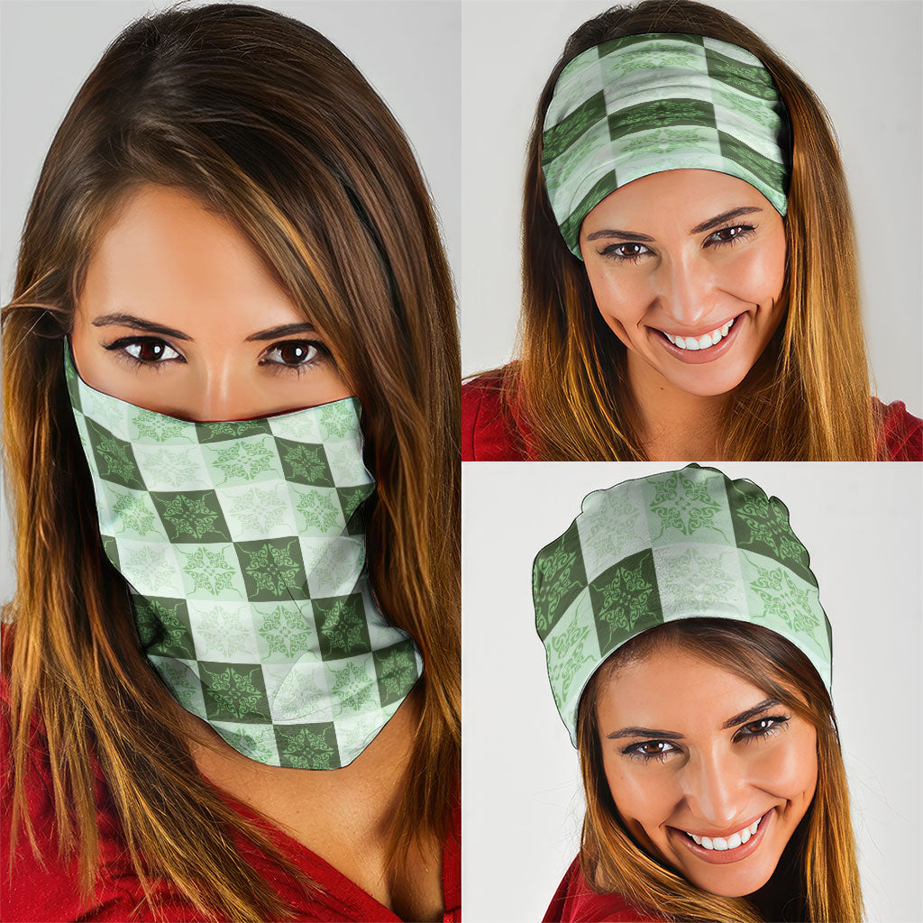 Sage Green Manta Ray Hawaiian Quilt Motif Neck Gaiter