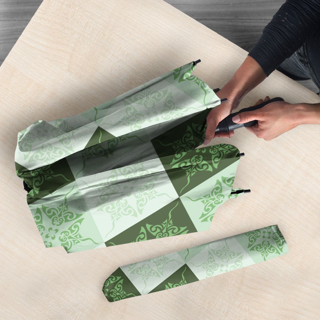 Sage Green Manta Ray Hawaiian Quilt Motif Umbrella