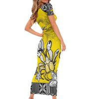 Personalised Happy Niue Constitution Day Family Matching Short Sleeve Bodycon Dress and Hawaiian Shirt Niuean Crab Hiapo Pattern Yellow Version