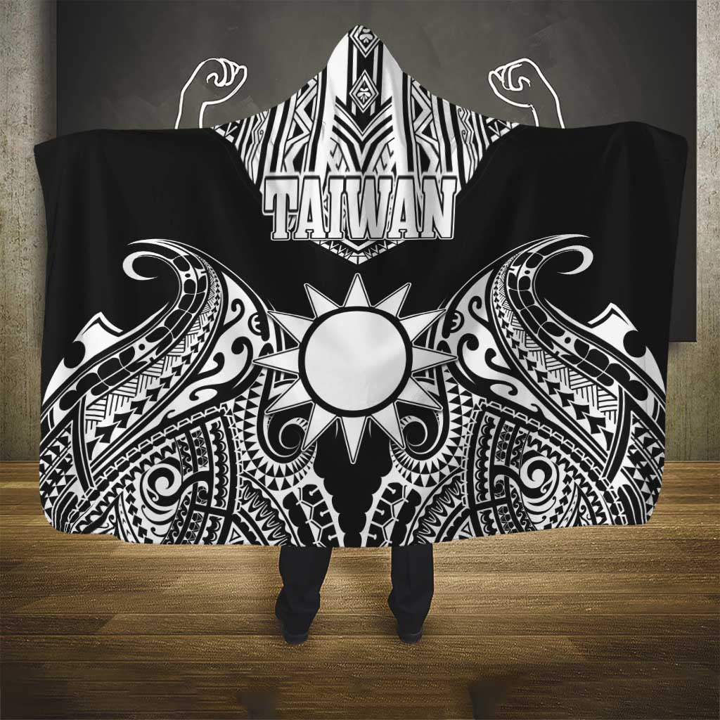 Taiwan Hooded Blanket Austronesian Tribal Tattoo Black - Polynesian Pride