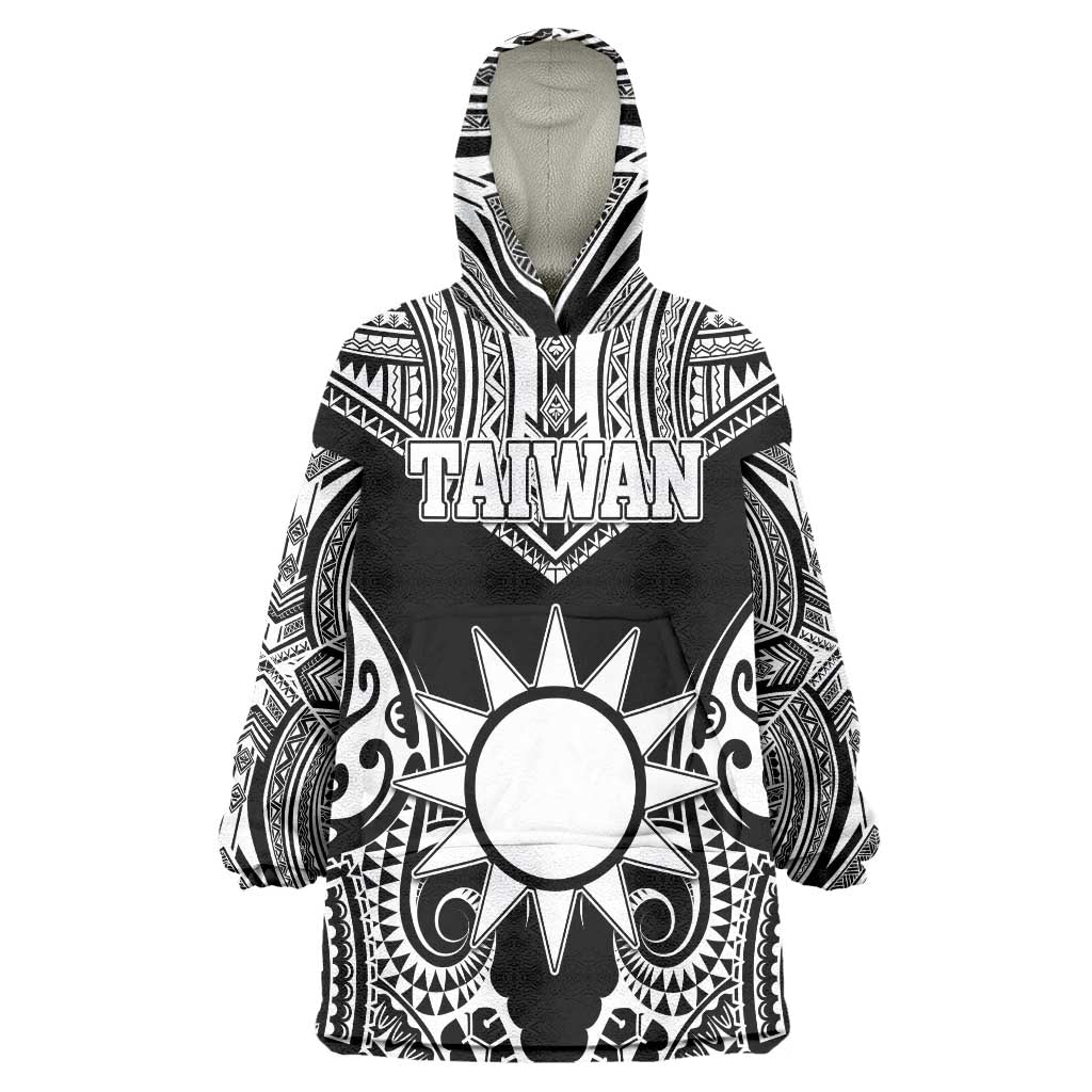 Personalised Taiwan Wearable Blanket Hoodie Austronesian Tribal Tattoo Black LT05 One Size Black - Polynesian Pride