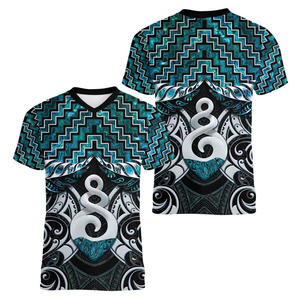 New Zealand Maori Women V-Neck T-Shirt Poutama Pikorua Turquoise Paua Shell