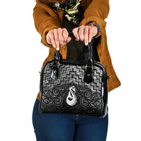 New Zealand Maori Shoulder Handbag Poutama Manaia Black Paua Shell LT05 One Size Black - Polynesian Pride