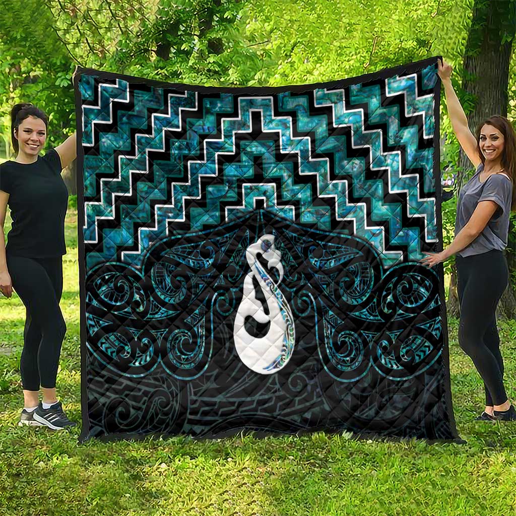 New Zealand Maori Quilt Poutama Manaia Turquoise Paua Shell