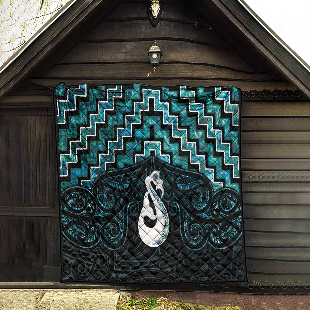 New Zealand Maori Quilt Poutama Manaia Turquoise Paua Shell