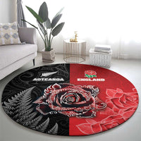 New Zealand And England Rugby Round Carpet Red Rose Mix Maori Pattern - Polynesian Pride