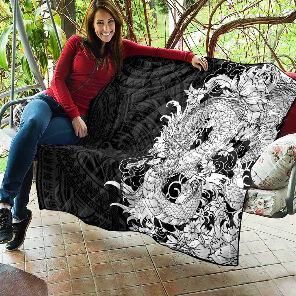 Hawaiian And Japanese Culture Quilt Irezumi Dragon With Polynesian Pattern Black - Polynesian Pride