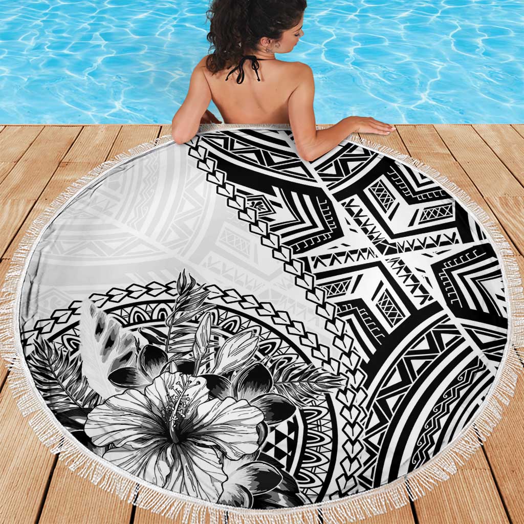 Hibiscus With White Austronesian Tattoo Pattern Beach Blanket - Polynesian Pride