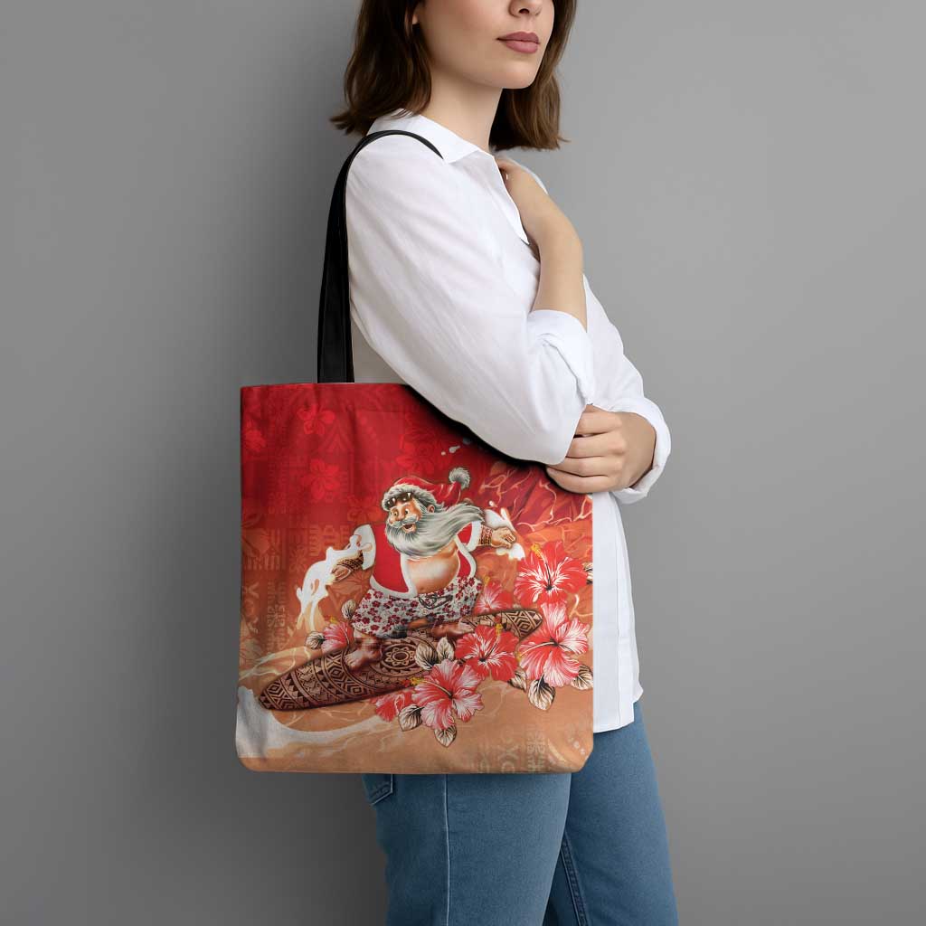 Hawaii Funny Christmas Tote Bag Santa Surfing With Tapa Pattern - Polynesian Pride
