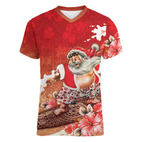 Hawaii Funny Christmas Women V-Neck T-Shirt Santa Surfing With Tapa Pattern - Polynesian Pride