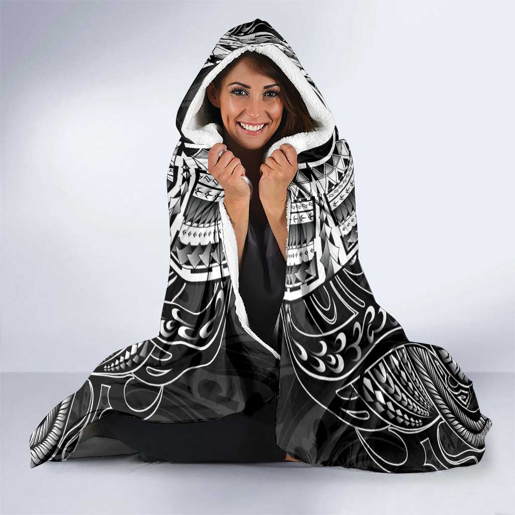 New Zealand Morepork Hooded Blanket Maori Pattern Black