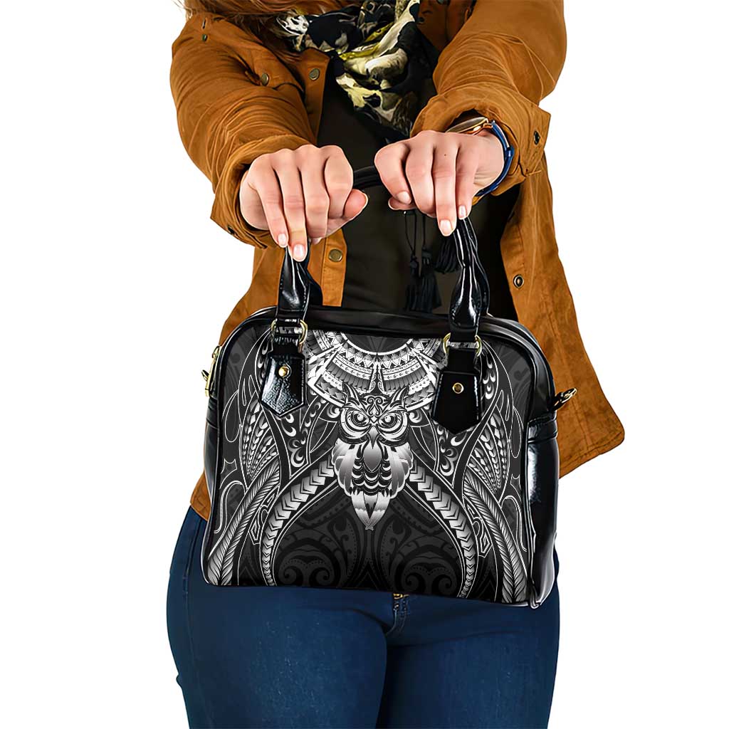 New Zealand Morepork Shoulder Handbag Maori Pattern Black