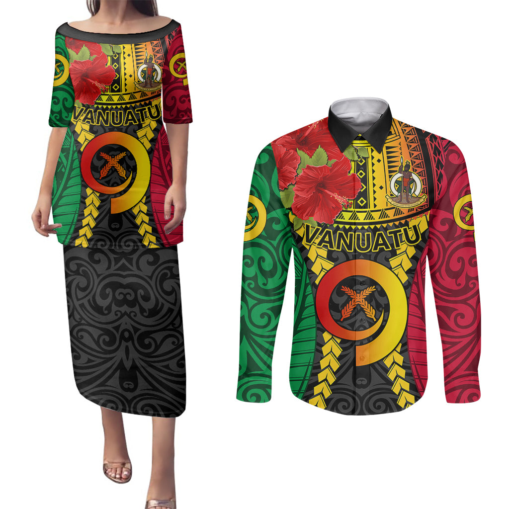 Vanuatu Couples Matching Puletasi Dress and Long Sleeve Button Shirts Vanuatuan Coat Of Arms Mix Pig Tusk Poynesian Pattern LT05 Reggae - Polynesian Pride