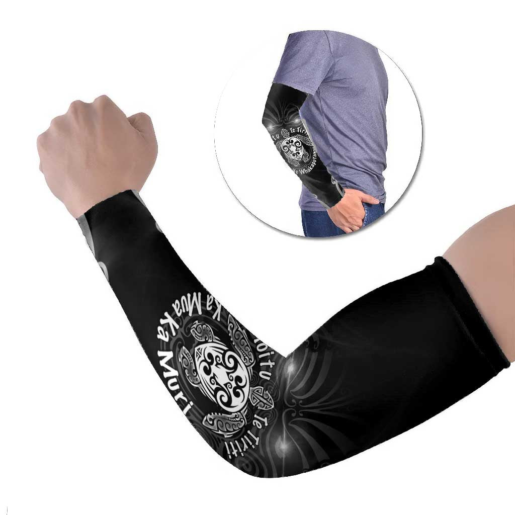 Aotearoa Toitu Te Tiriti Arm Sleeves Ka Mua Ka Muri LT05 Set of 2 Black - Polynesian Pride