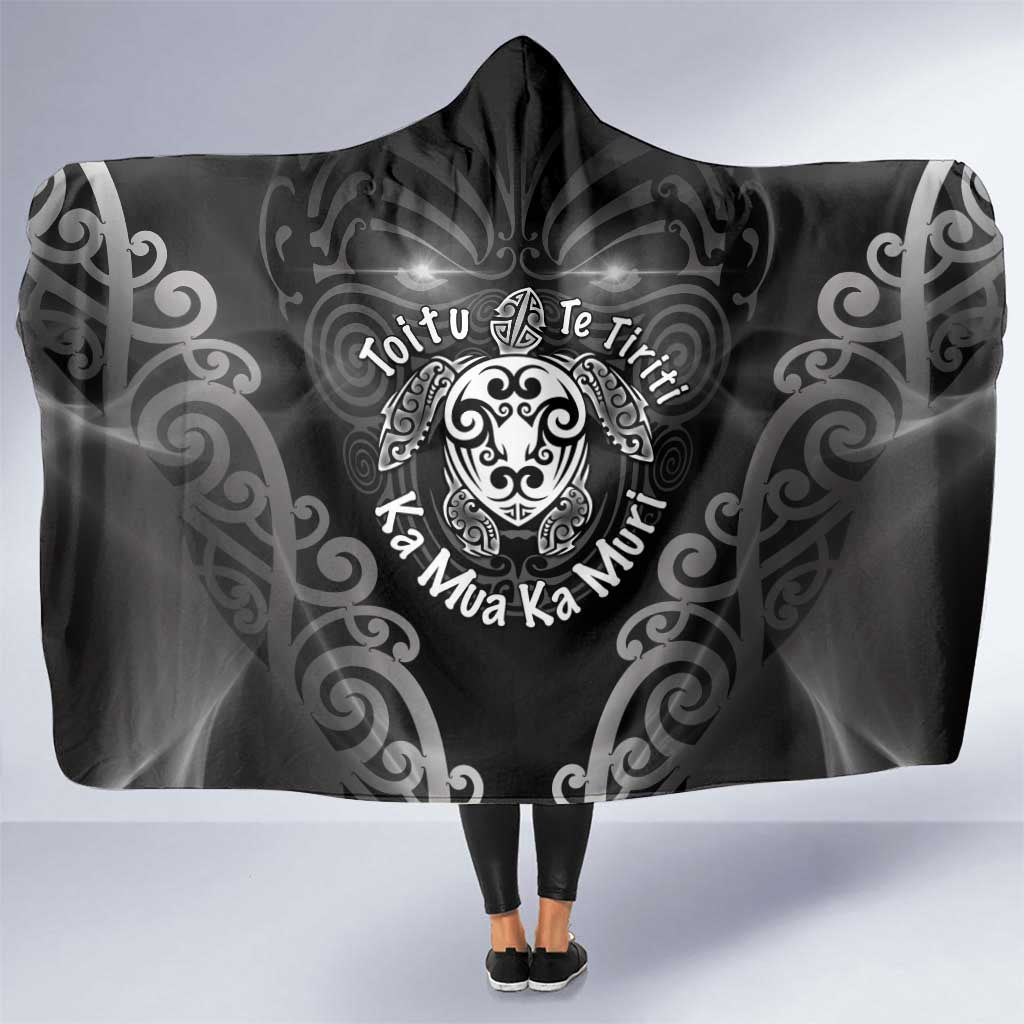 Aotearoa Toitu Te Tiriti Hooded Blanket Ka Mua Ka Muri