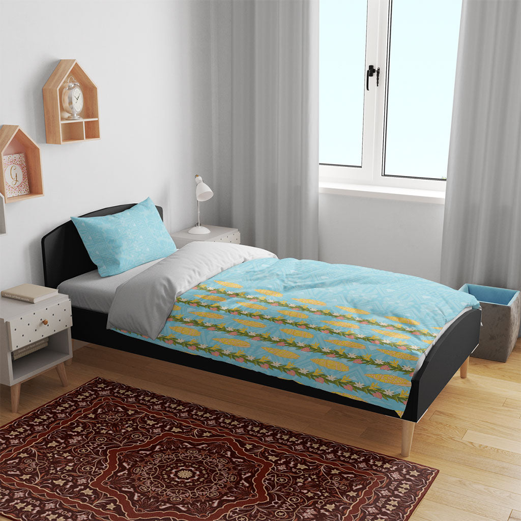 Hawaii Shell Tiare Anthurium Heliconia Lei Bedding Set With Tapa Pattern Baby Blue