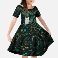 New Zealand Aotearoa Family Matching Off The Shoulder Long Sleeve Dress and Hawaiian Shirt Maori Tane Te Waiora Paua Shell Glitter Green LT05 Daughter's Dress Green - Polynesian Pride