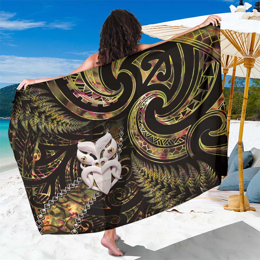 New Zealand Aotearoa Sarong Maori Wheku Paua Shell Glitter Gold LT05 One Size 44 x 66 inches Gold - Polynesian Pride