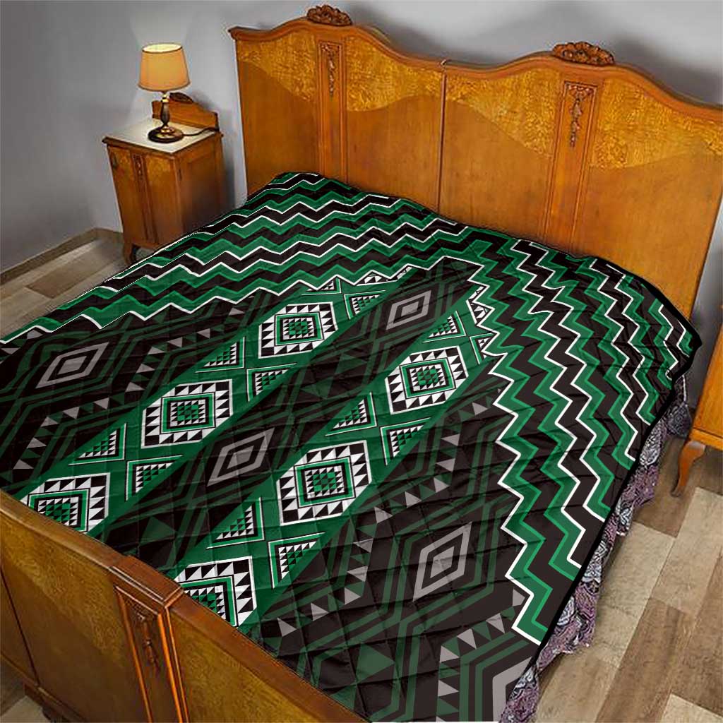 New Zealand Aotearoa Quilt Green Poutama With Taniko Pattern LT05