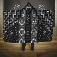 New Zealand Aotearoa Hooded Blanket Black Poutama With Taniko Pattern LT05