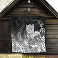 New Zealand Aotearoa Ruru Quilt Maori Fern Art Black