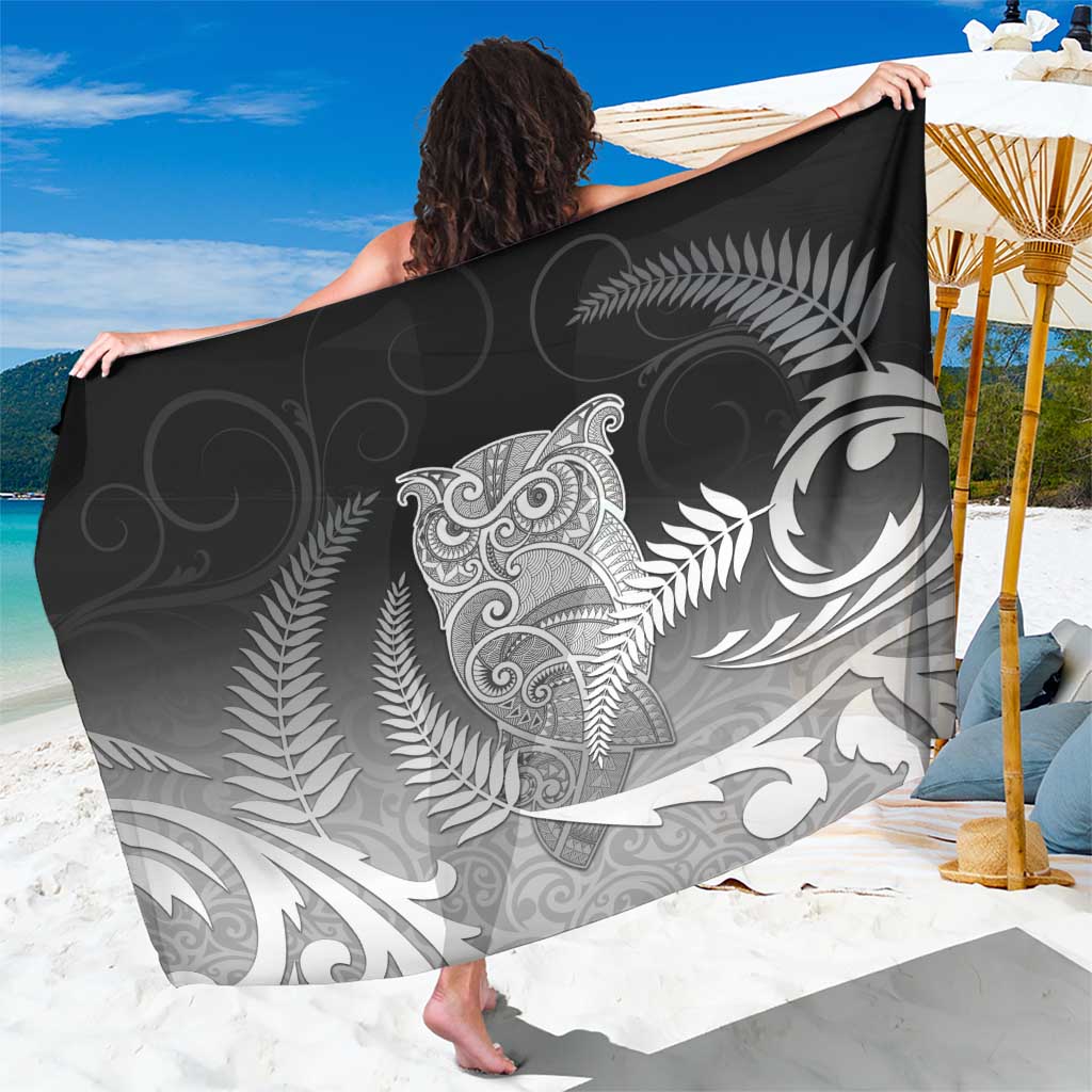 New Zealand Aotearoa Ruru Sarong Maori Fern Art Black LT05 One Size 44 x 66 inches Black - Polynesian Pride