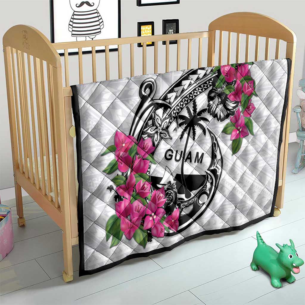 Guam Chamorro Quilt Bougainvillea White Polynesian Tribal Pattern