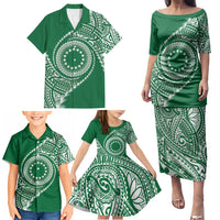Cook Islands Gospel Day Family Matching Puletasi and Hawaiian Shirt Green Tribal Curves