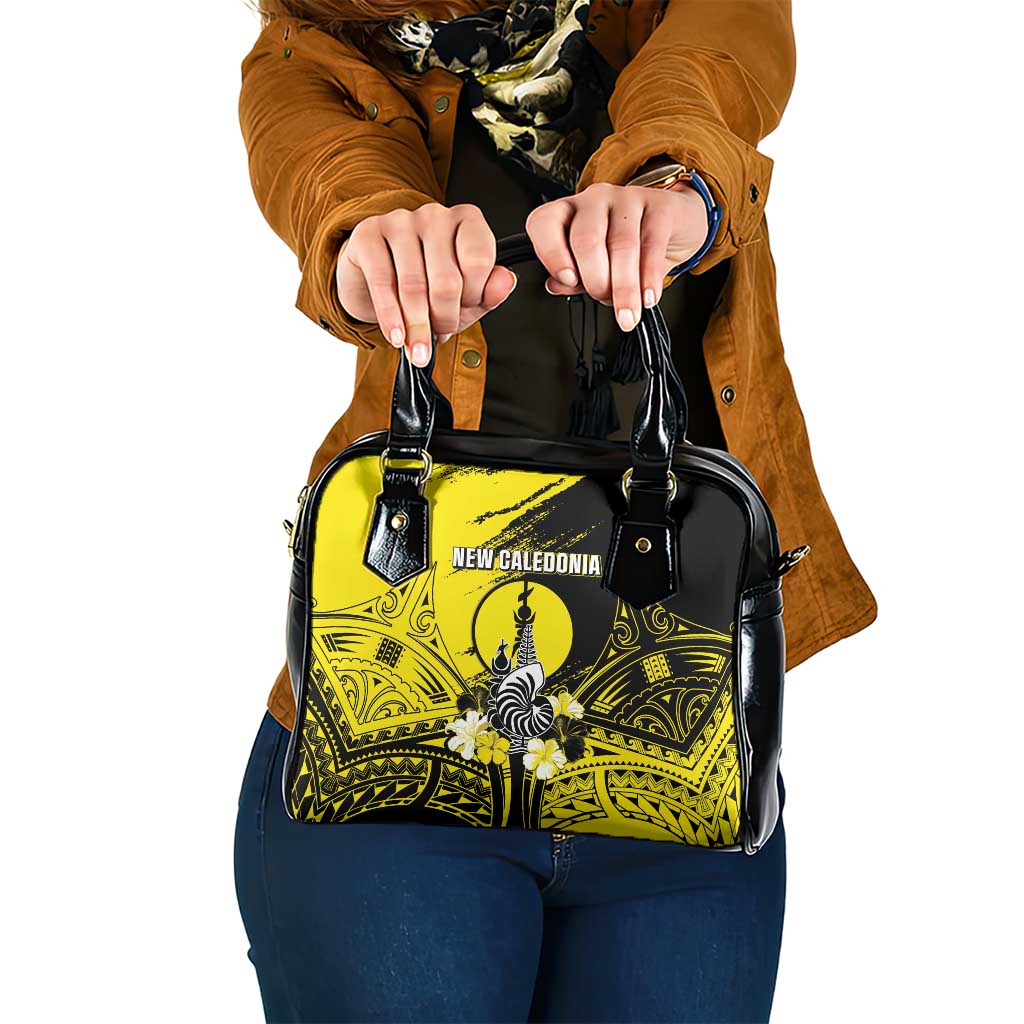 New Caledonia Day Shoulder Handbag Kanaky Flag Coat Of Arms Polynesian Pattern LT05 One Size Yellow - Polynesian Pride