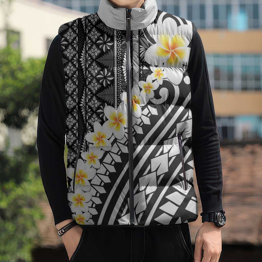 Black Vintage Tonga Ngatu Pattern With Plumeria Sleeveless Puffer Jacket - Polynesian Pride