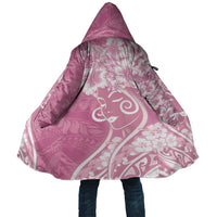 Polynesian Women's Day Cloak Pink Hibiscus Flowers With Polynesian Pattern