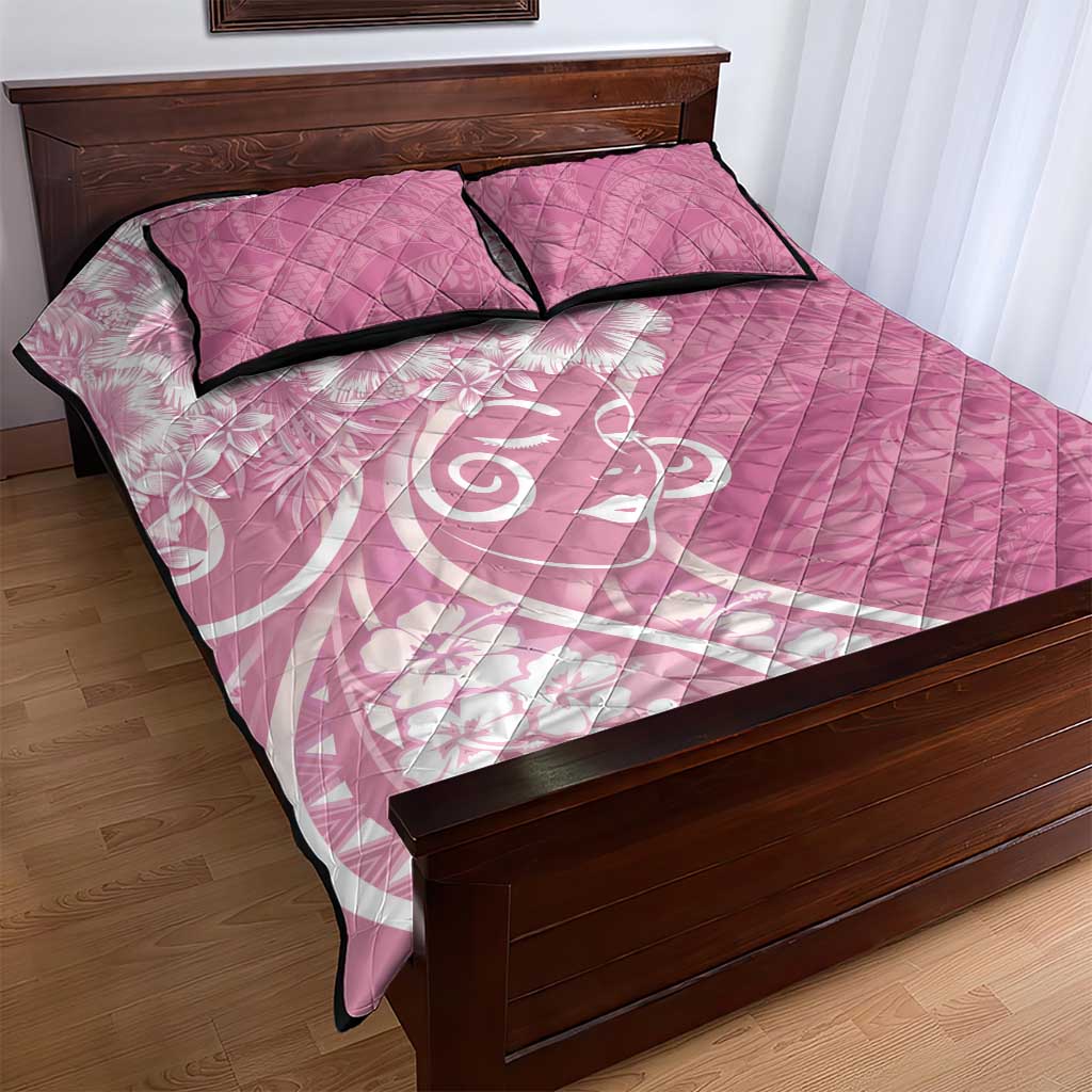 Polynesian Women's Day Quilt Bed Set Pink Hibiscus Flowers With Polynesian Pattern