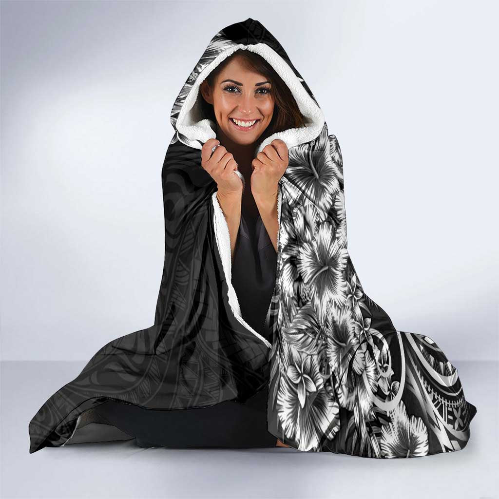 Polynesian Women's Day Hooded Blanket Black Hibiscus Flowers With Polynesian Pattern LT05 - Polynesian Pride