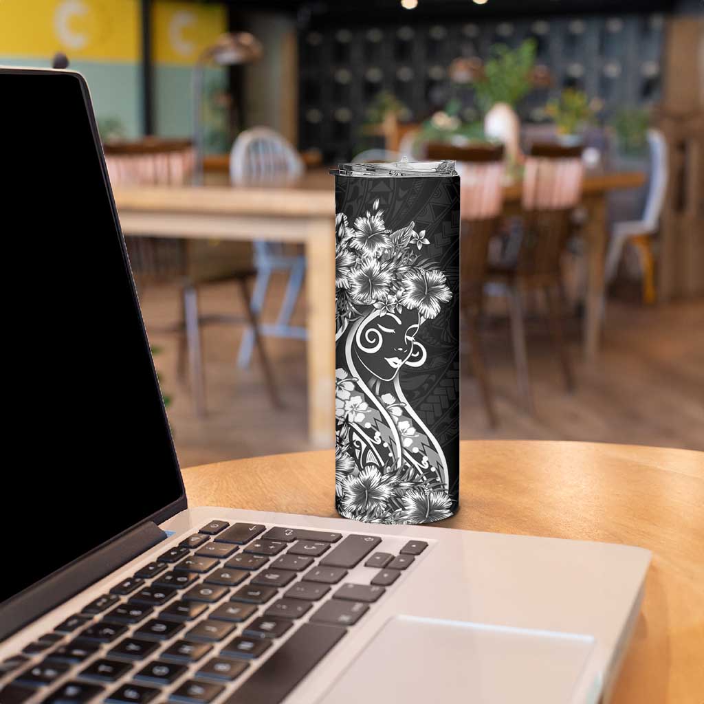 Polynesian Women's Day Skinny Tumbler Black Hibiscus Flowers With Polynesian Pattern