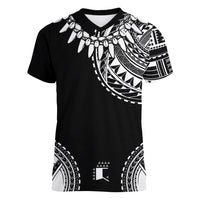 Polynesian Chief Inspired Costume Women V-Neck T-Shirt Tribal Pattern With Tooth Necklace Black
