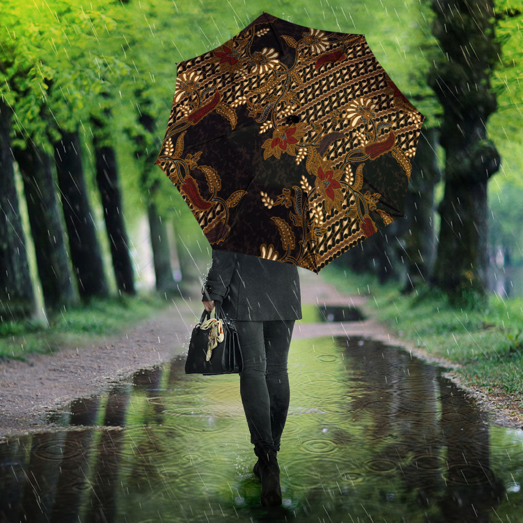 Indonesian Parang Batik Umbrella Brown Gold Floral Pattern