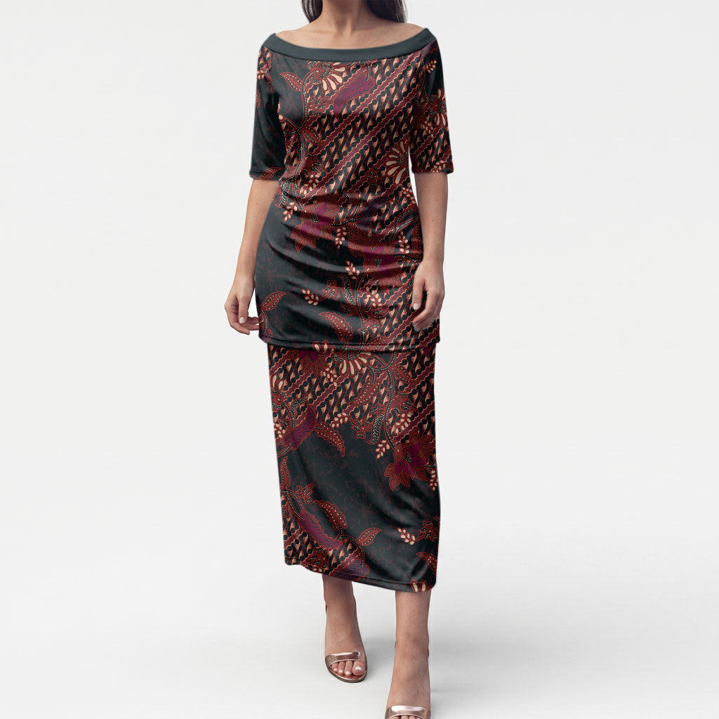 Indonesian Parang Batik Puletasi Red Floral Pattern