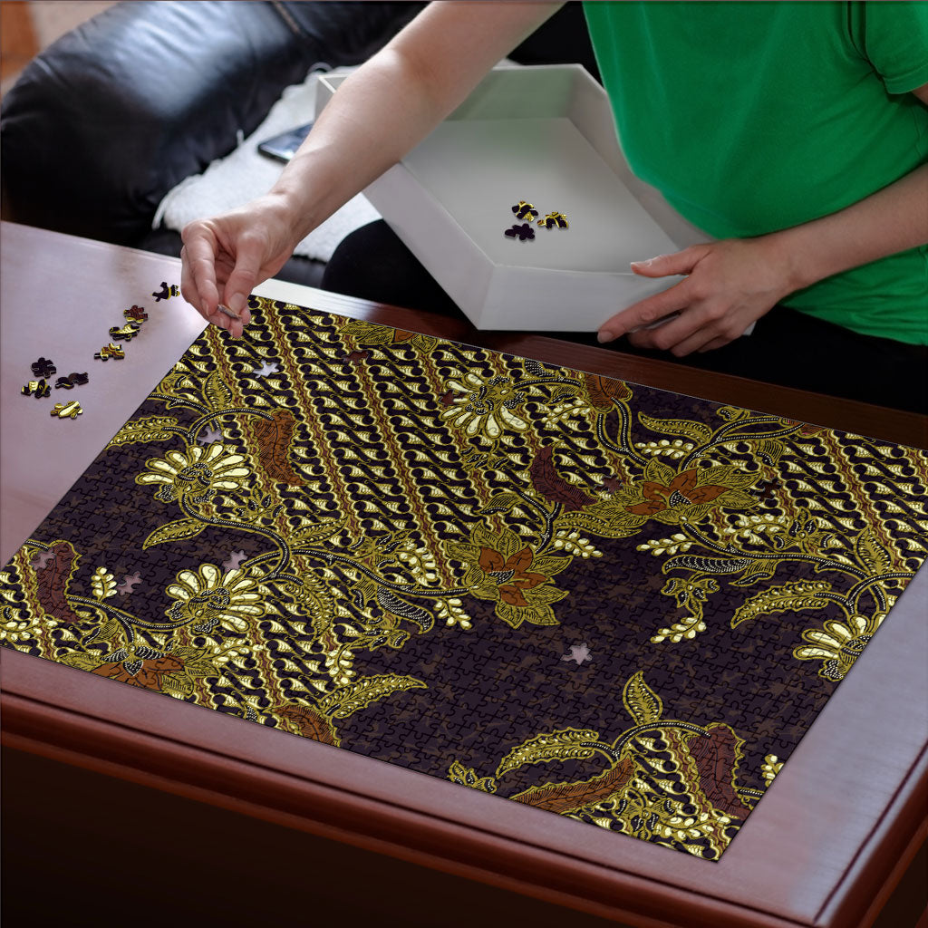 Indonesian Parang Batik Puzzle Yellow Floral Pattern