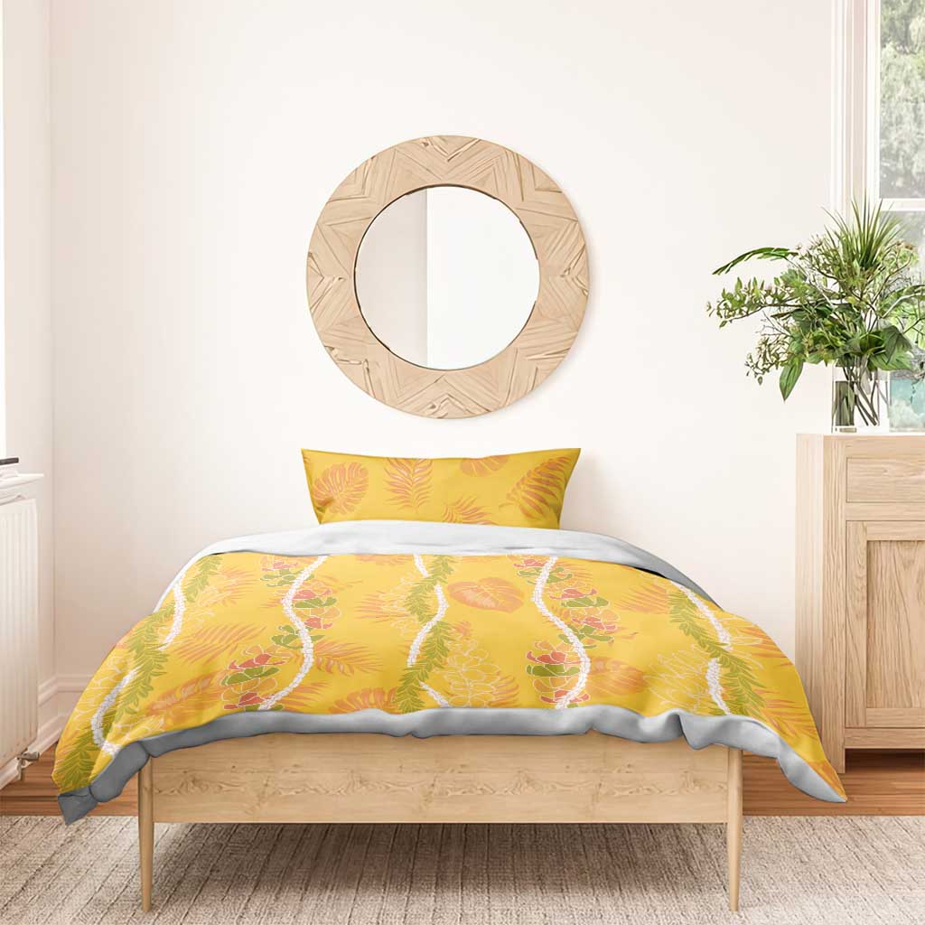 Hawaii Maile Lei Bedding Set With Yellow Monstera Pattern