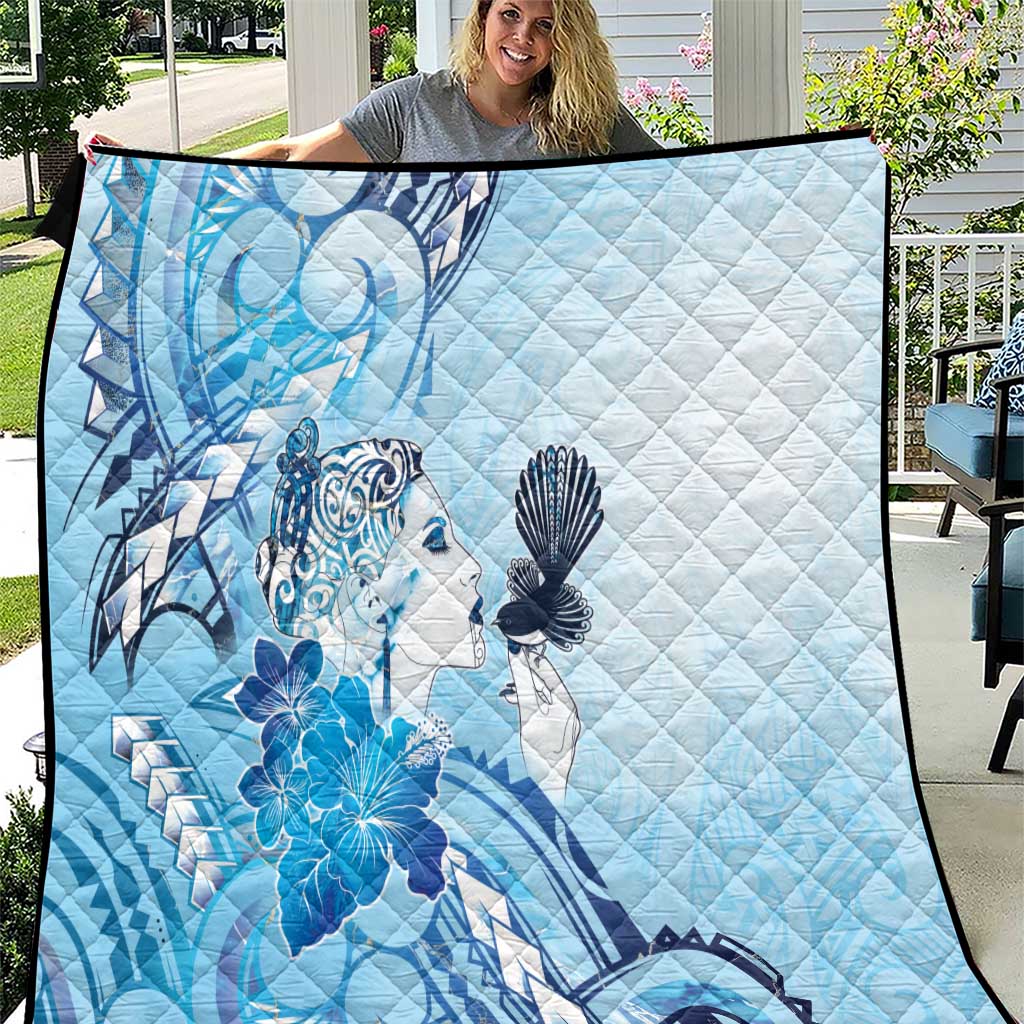 Aotearoa Maori Wahine Quilt Fantail Bird Blue Gold Marble LT05 Blue - Polynesian Pride