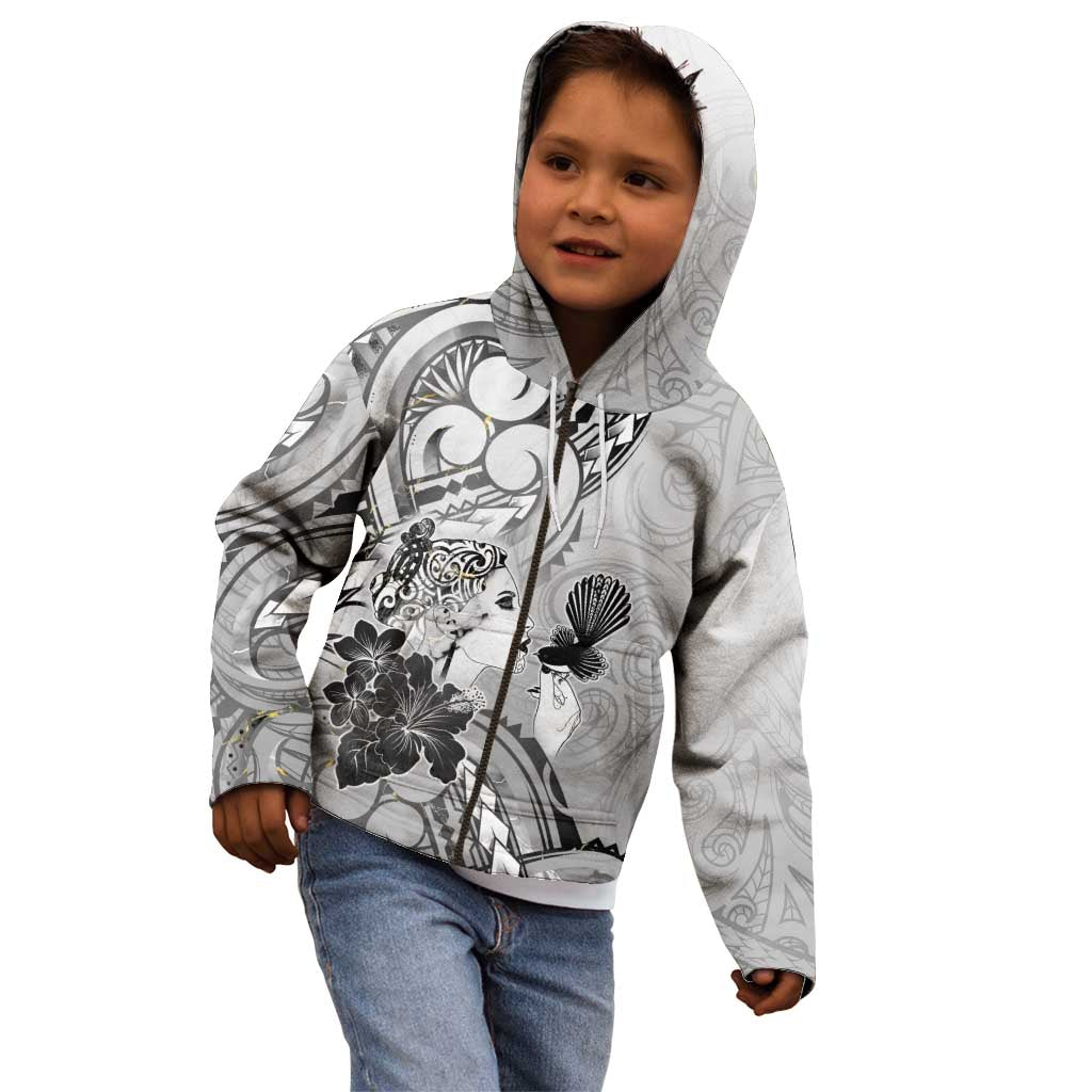 Aotearoa Maori Wahine Kid Hoodie Fantail Bird Black Gold Marble
