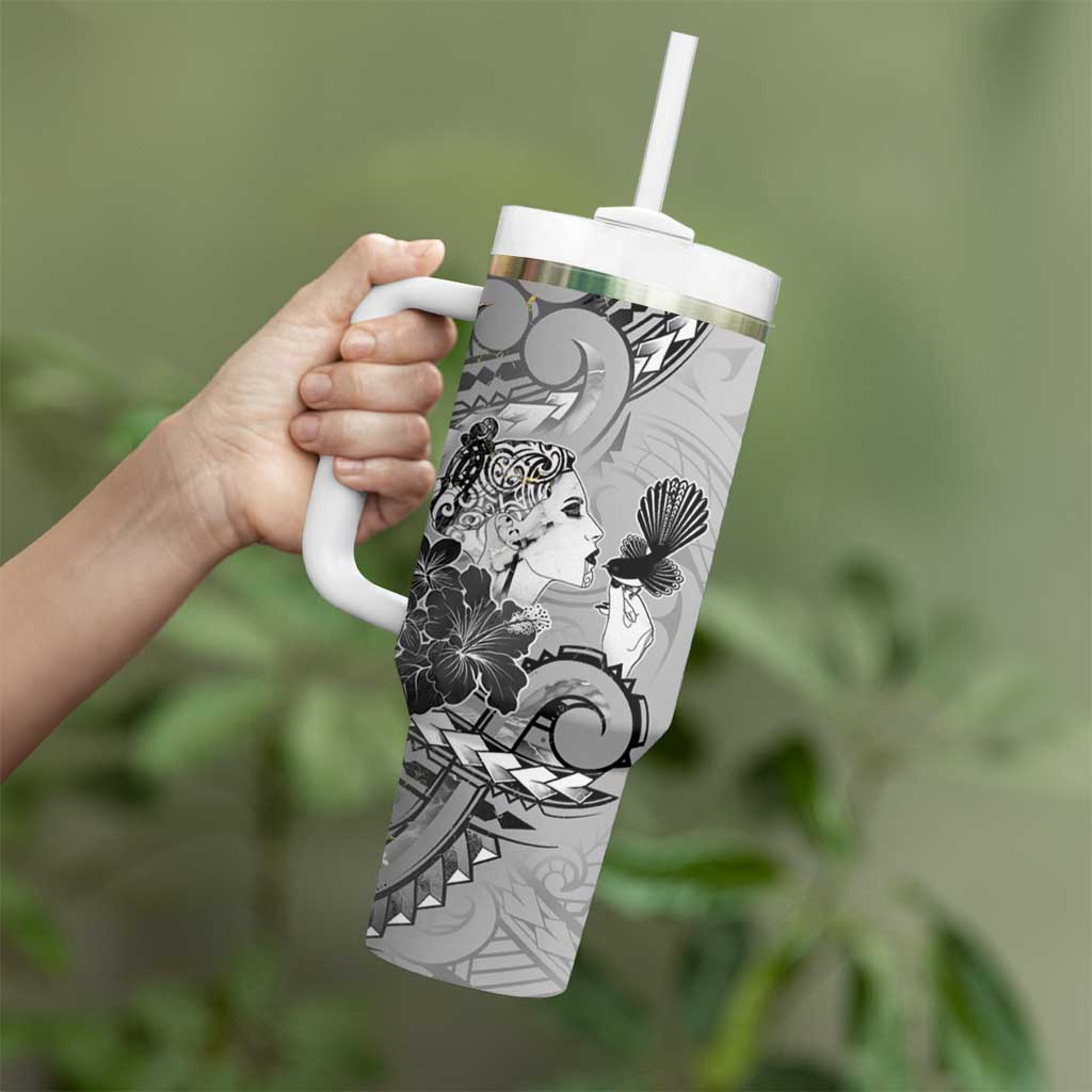 Aotearoa Maori Wahine Tumbler With Handle Fantail Bird Black Gold Marble LT05 - Polynesian Pride