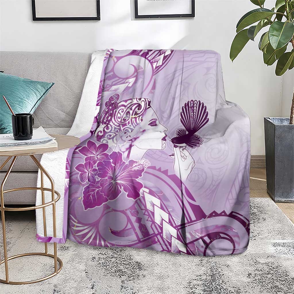 Aotearoa Maori Wahine Blanket Fantail Bird Purple Gold Marble