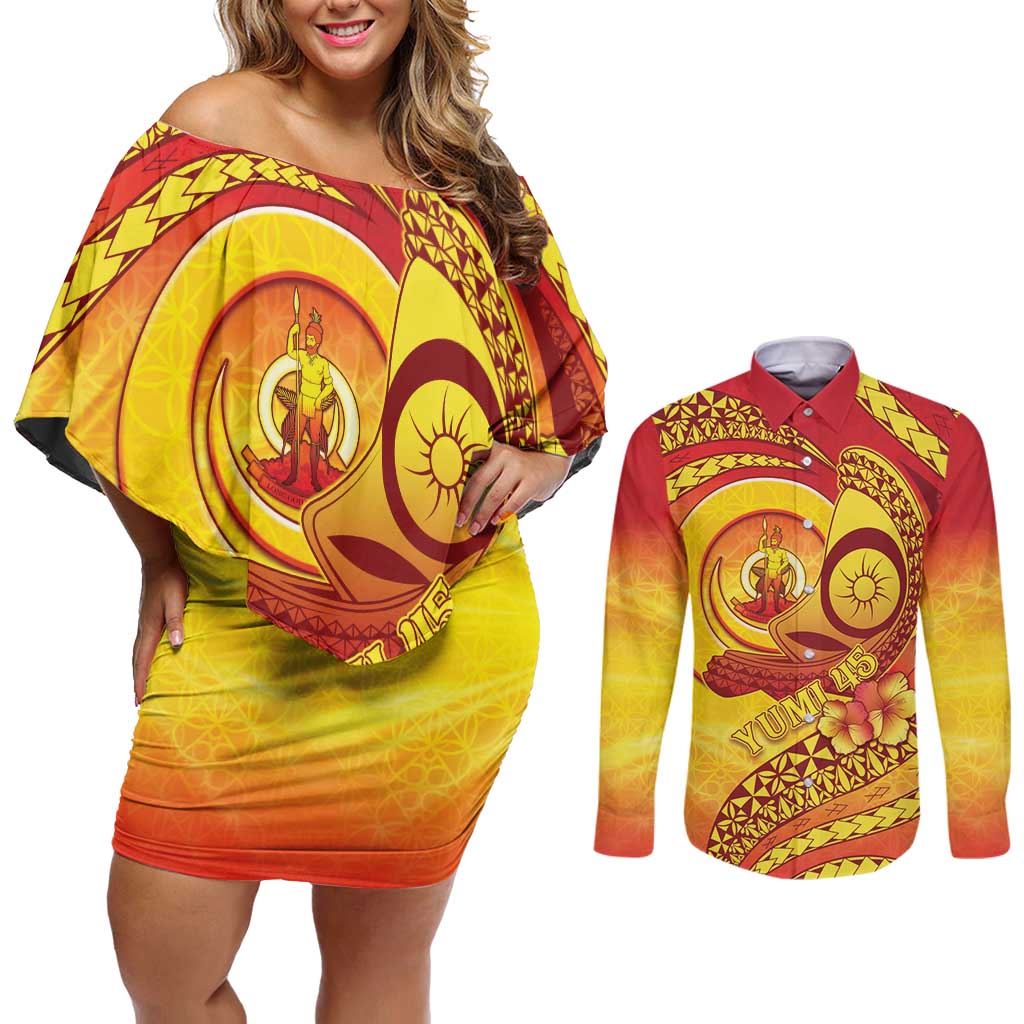 Vanuatu 45 Yia Indipendens Anivesari Couples Matching Off Shoulder Short Dress and Long Sleeve Button Shirt Tamtam Drum With Boar Tusk - Polynesian Pride