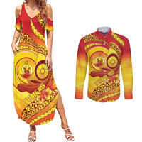 Vanuatu 45 Yia Indipendens Anivesari Couples Matching Summer Maxi Dress and Long Sleeve Button Shirt Tamtam Drum With Boar Tusk - Polynesian Pride