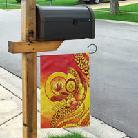 Vanuatu 45 Yia Indipendens Anivesari Garden Flag Tamtam Drum With Boar Tusk - Polynesian Pride